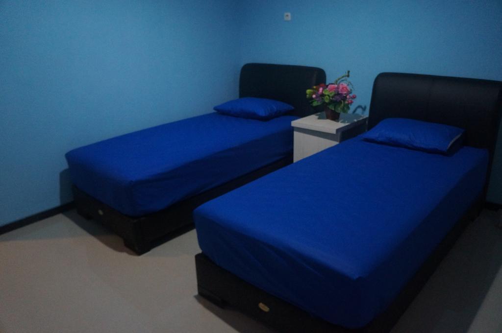 Budget Guest House Tunas Mandiri Jaya Malang Rum bild