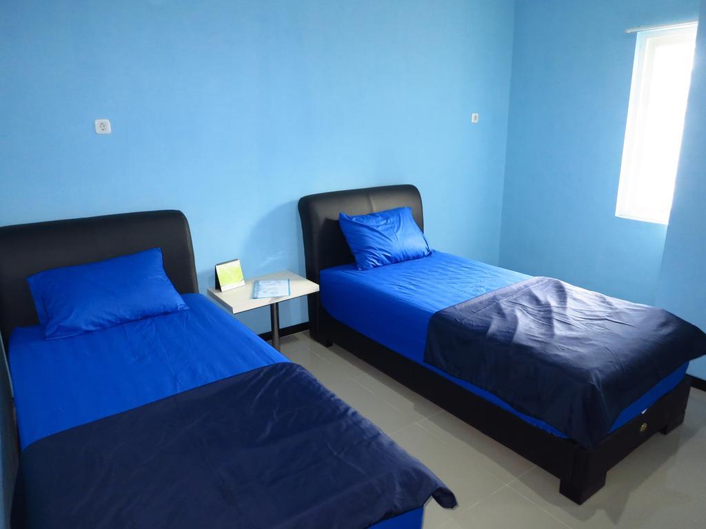 Budget Guest House Tunas Mandiri Jaya Malang Rum bild