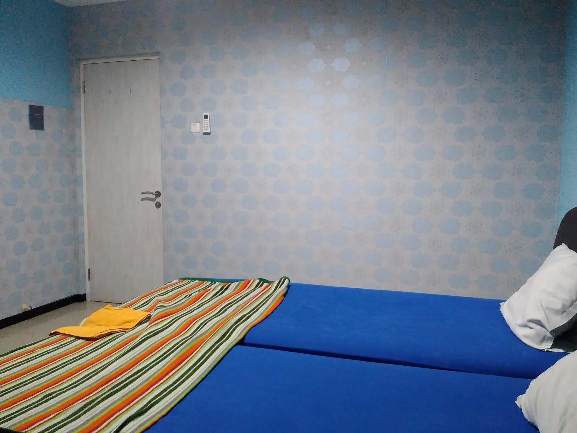 Budget Guest House Tunas Mandiri Jaya Malang Exteriör bild
